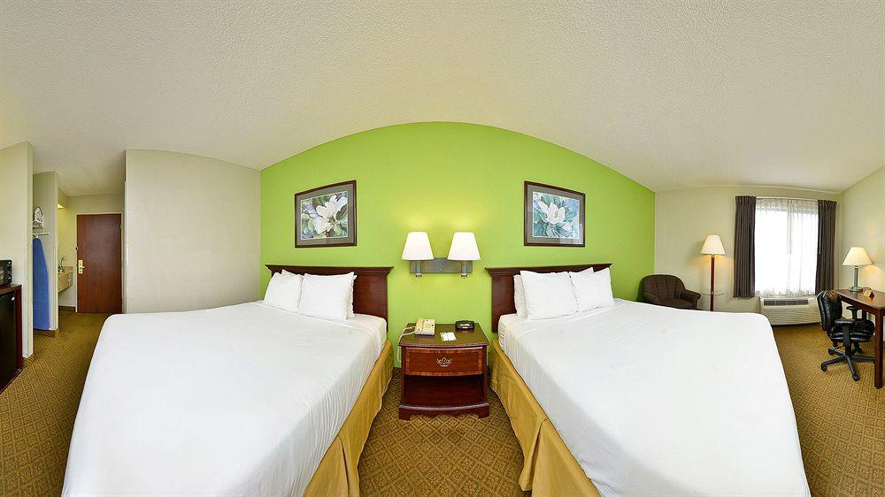 Quality Inn Warsaw I-40 Εξωτερικό φωτογραφία
