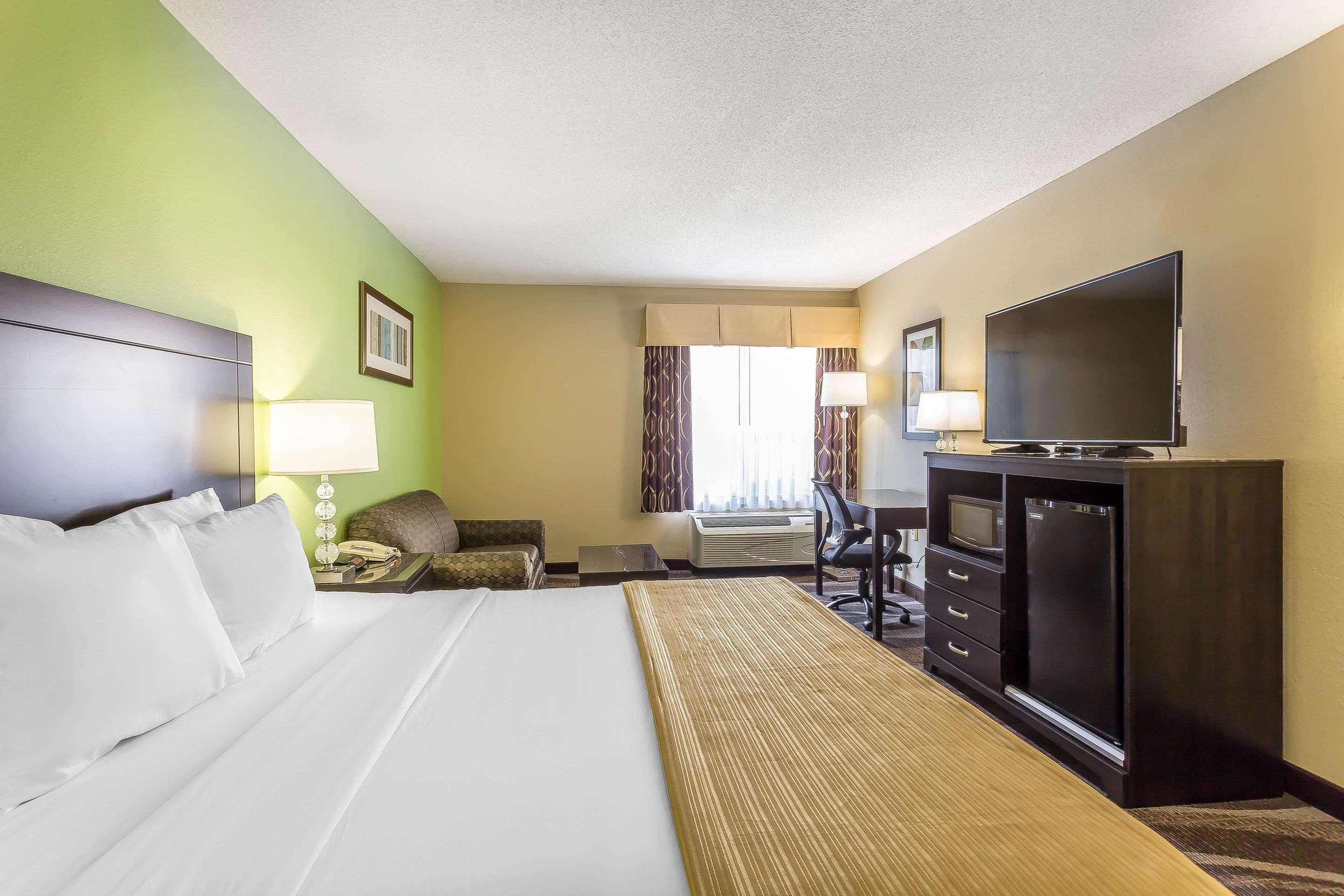 Quality Inn Warsaw I-40 Εξωτερικό φωτογραφία