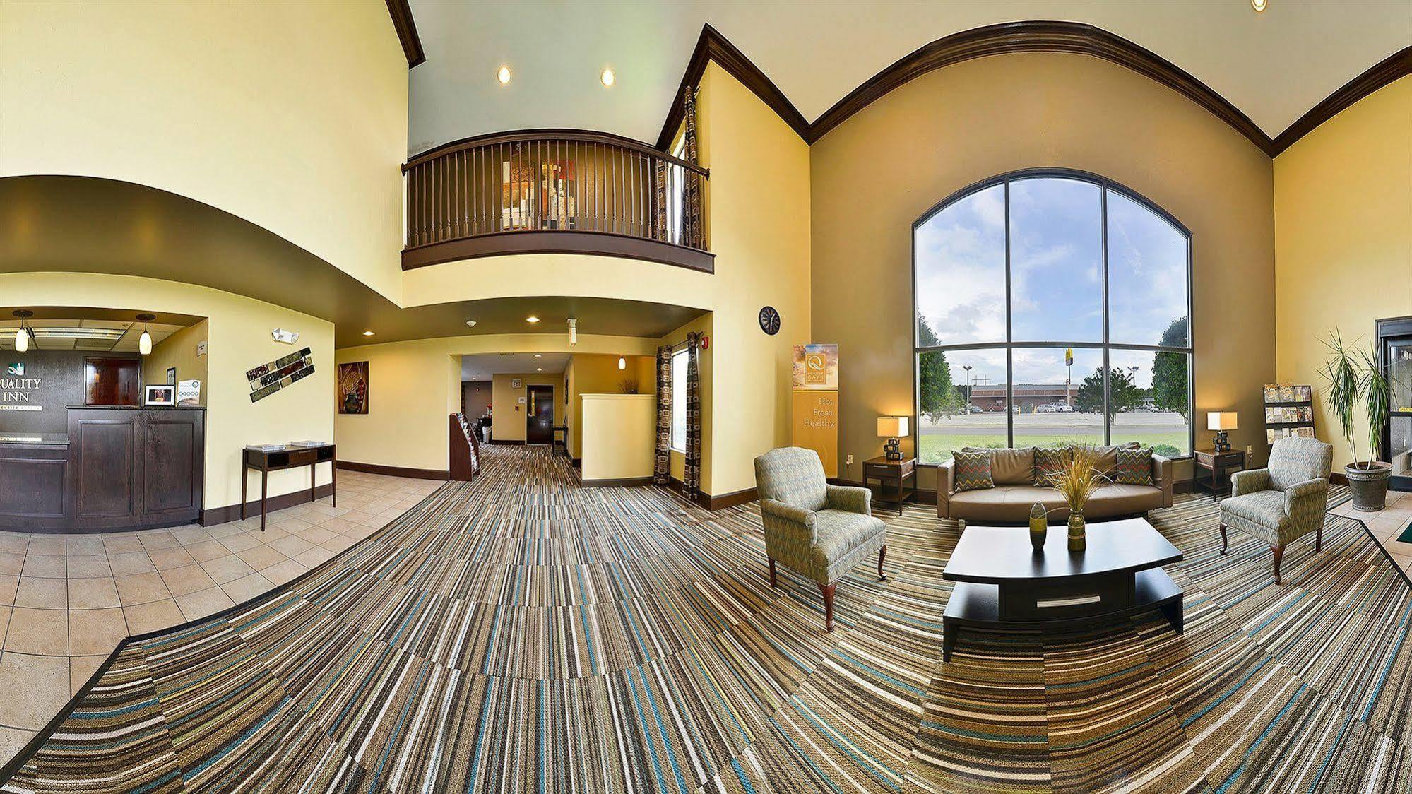 Quality Inn Warsaw I-40 Εξωτερικό φωτογραφία